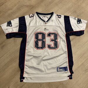 Reebok NFL New England Patriots Deion Branch #83 Jersey Youth Boys XL Football